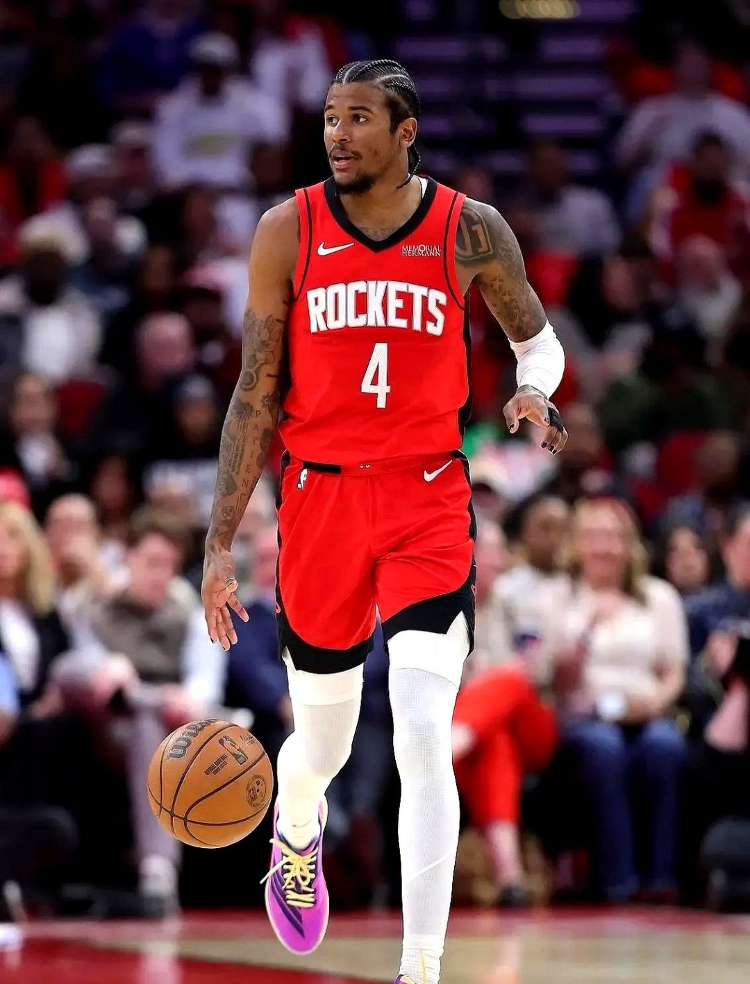 关于窗口期NBA常规赛焦点战，夏洛特黄蜂调整名单，球迷炸锅，球队文化再被提及的信息新球体育