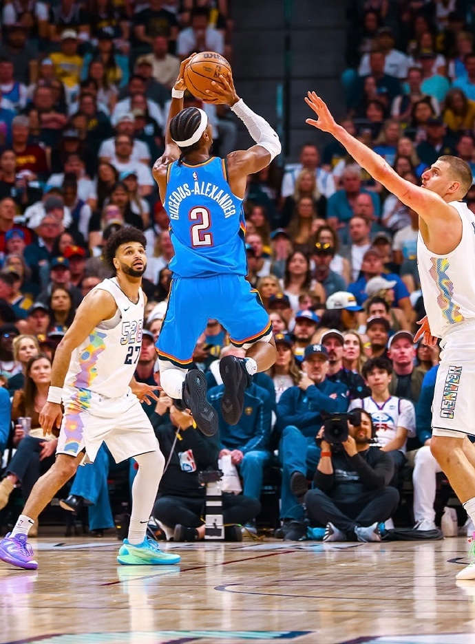 丹佛掘金发布备战花絮；赛后门线救险；NBA常规赛任务艰巨；赛程密集仍需轮换的简单介绍新球体育官方网址